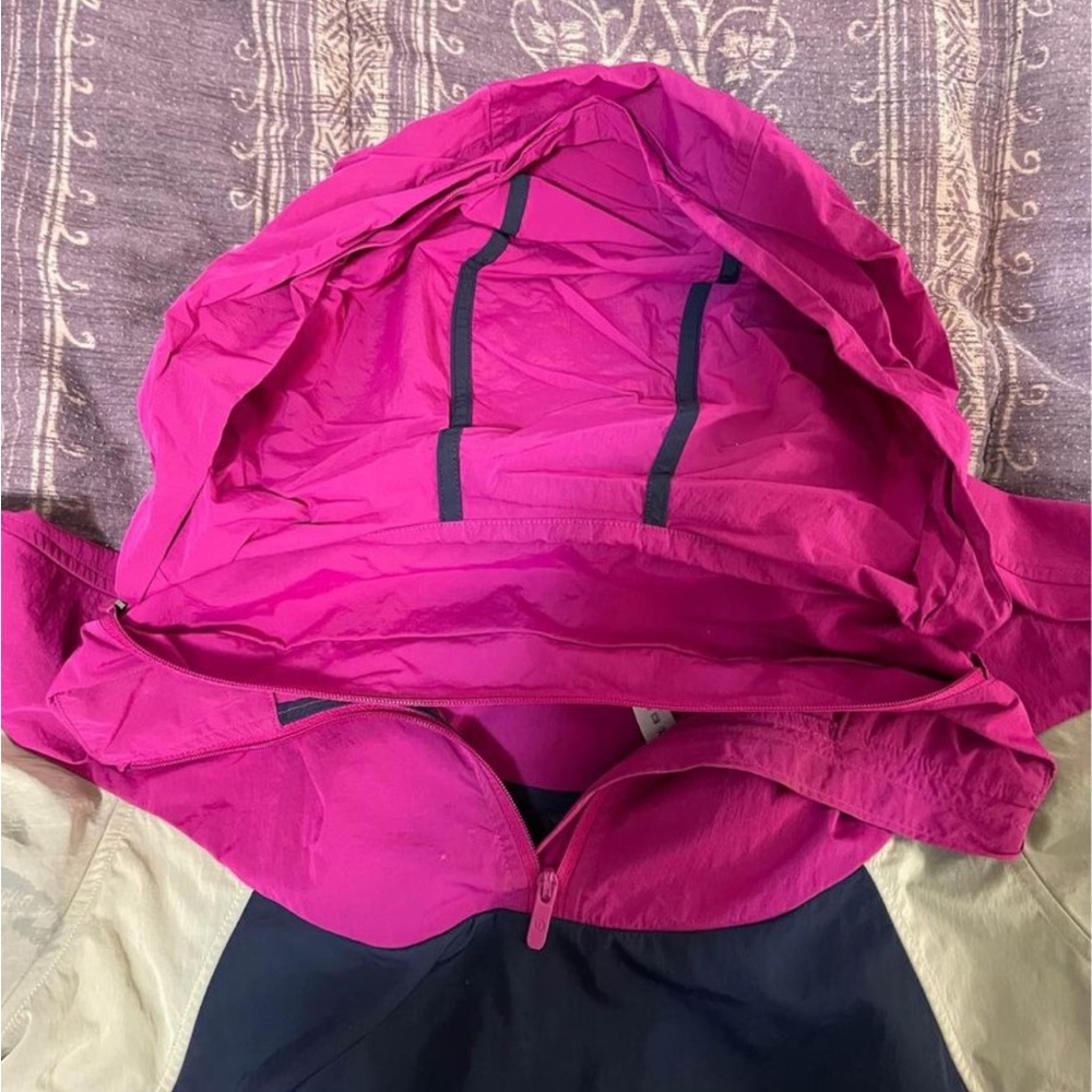Lululemon Hiking Jacket - Picture 3 of 3